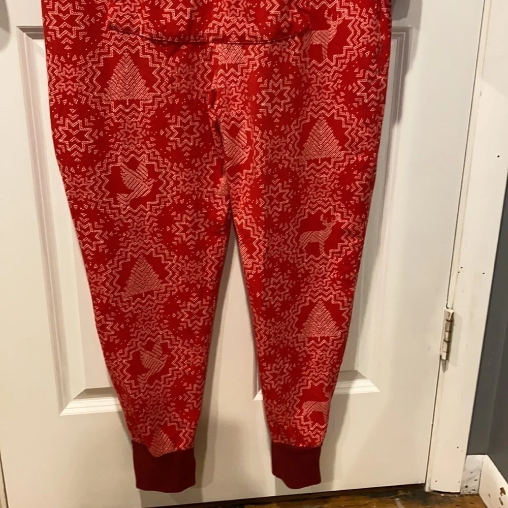 Hearth & Hand Magnolia Holiday Onesie Pajamas EUC